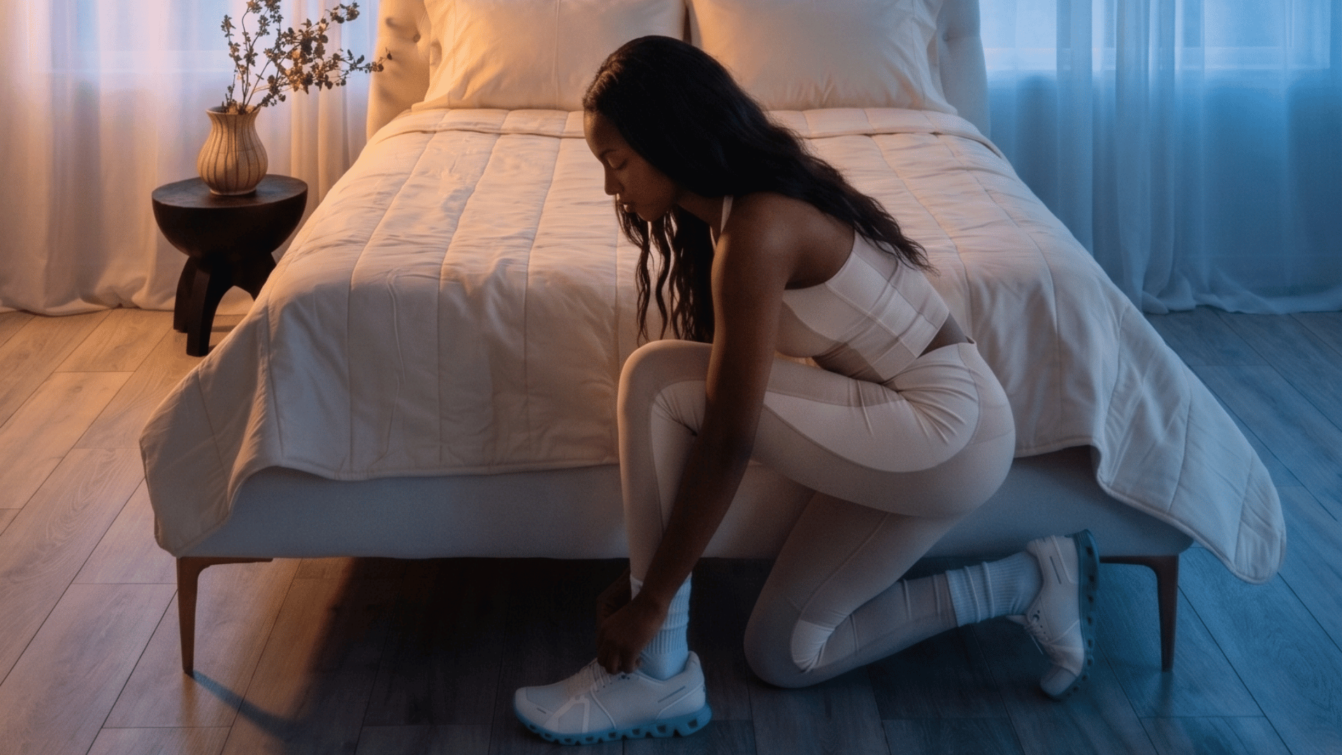 Person waking up refreshed after using the organic snooze pillowotp mattress