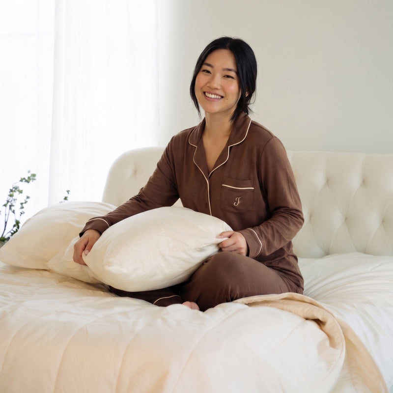 Organic Snooze Pillow vs Conventional Pillow